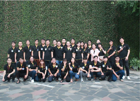 私たちのチームはベトナムのシステム開発分野や情報技術業界を発展させることを目標に常に努力しています。